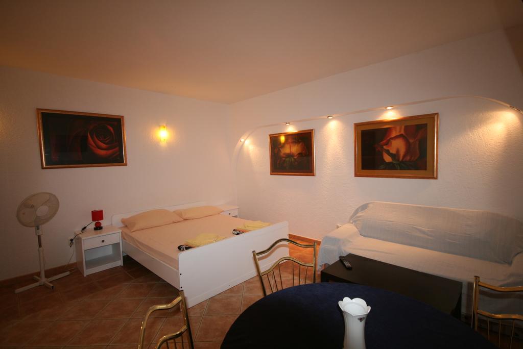 Apartments Agape Crikvenica Eksteriør bilde
