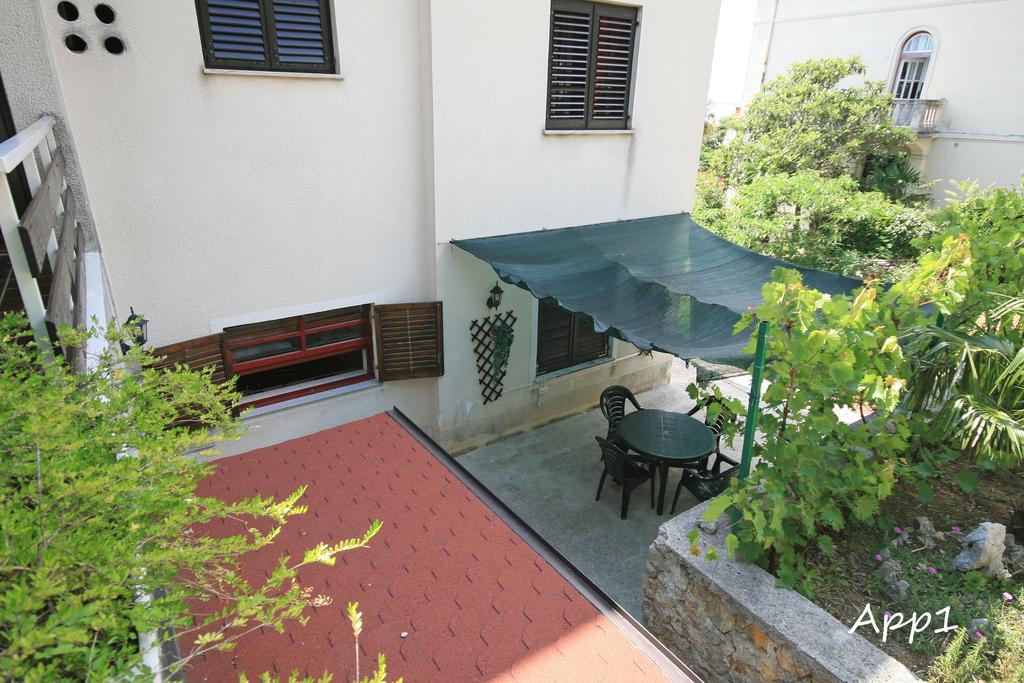 Apartments Agape Crikvenica Eksteriør bilde
