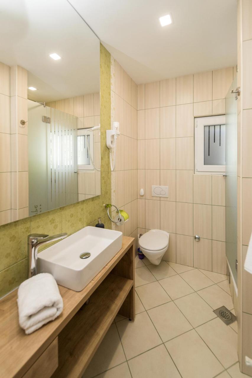 Apartments Agape Crikvenica Eksteriør bilde